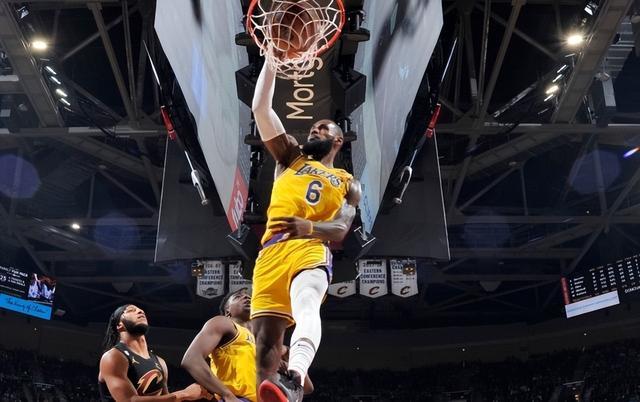 星空体育官网 詹姆斯第18赛季 