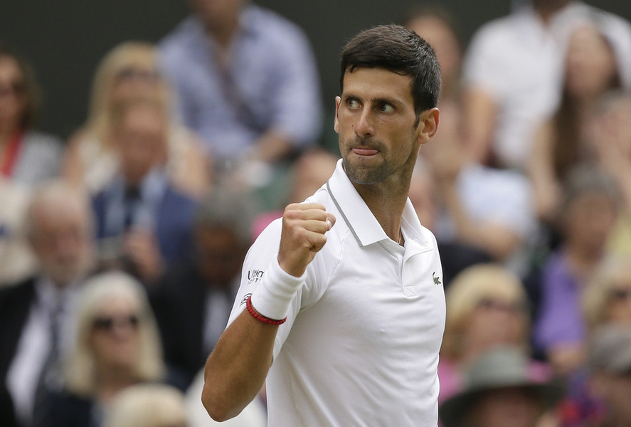 星空体育官网费德勒关键节点惊险取胜，美国队带队取胜！(费德勒进攻)